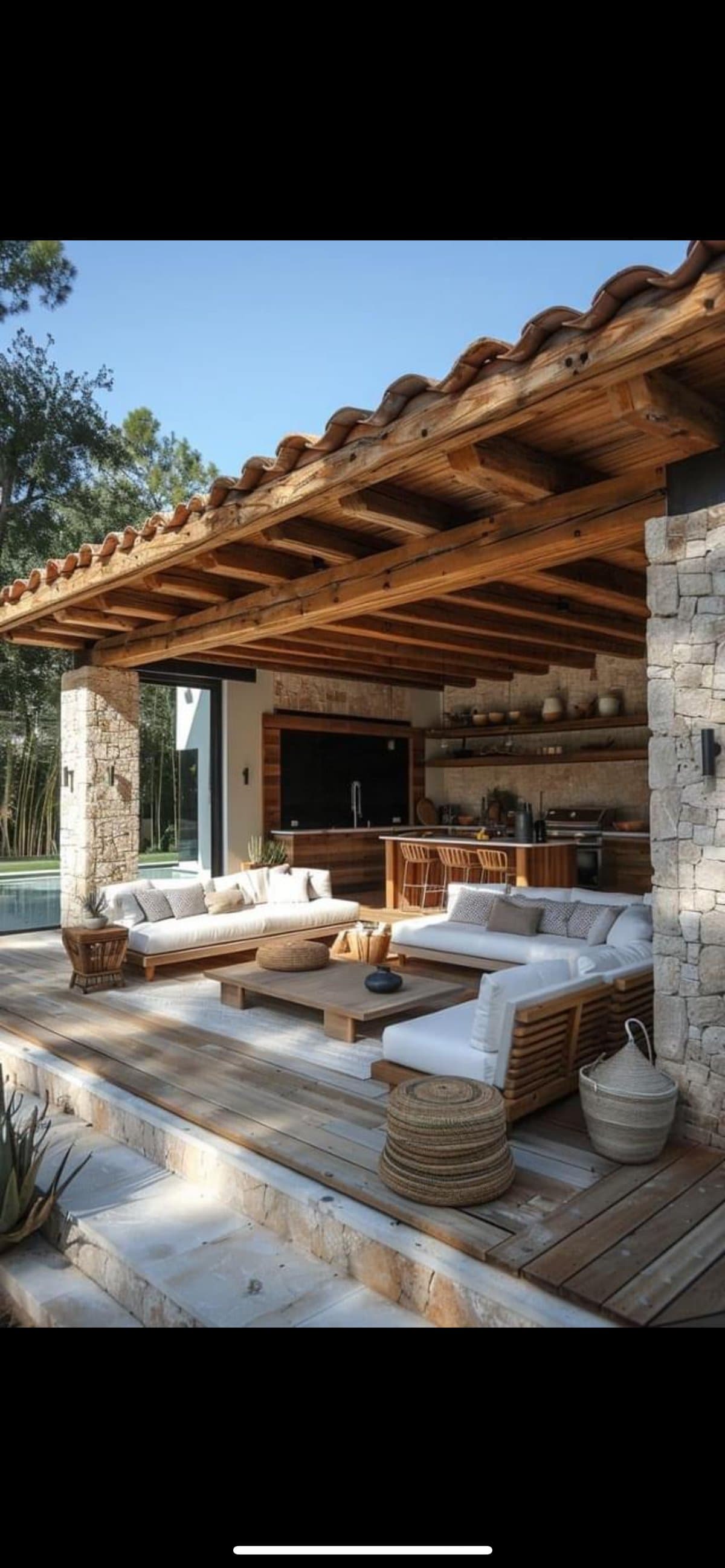 Outdoor living space build